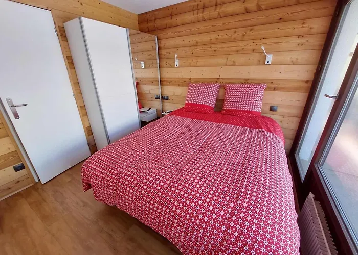 Διαμέρισμα T2 Proche Pistes, Balcon Et Parking - Fr-1-516-200 Λε Ντεζ Αλπ