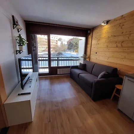 T2 Proche Pistes, Balcon Et Parking - Fr-1-516-200 Апартаменты