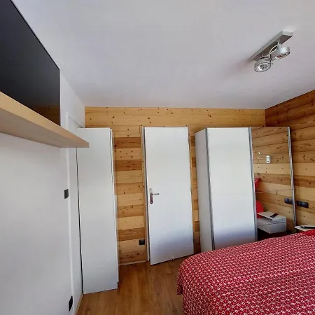 T2 Proche Pistes, Balcon Et Parking - Fr-1-516-200 Ле дез Альп
