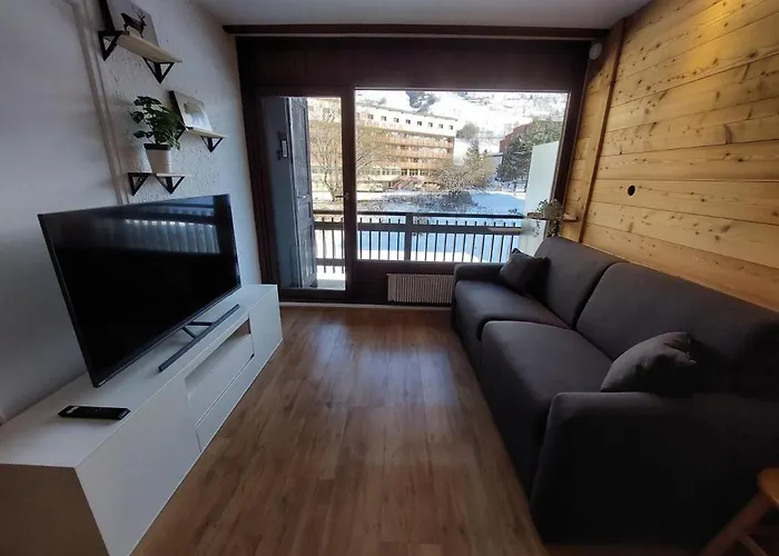 T2 Proche Pistes, Balcon Et Parking - Fr-1-516-200 * Les Deux Alpes